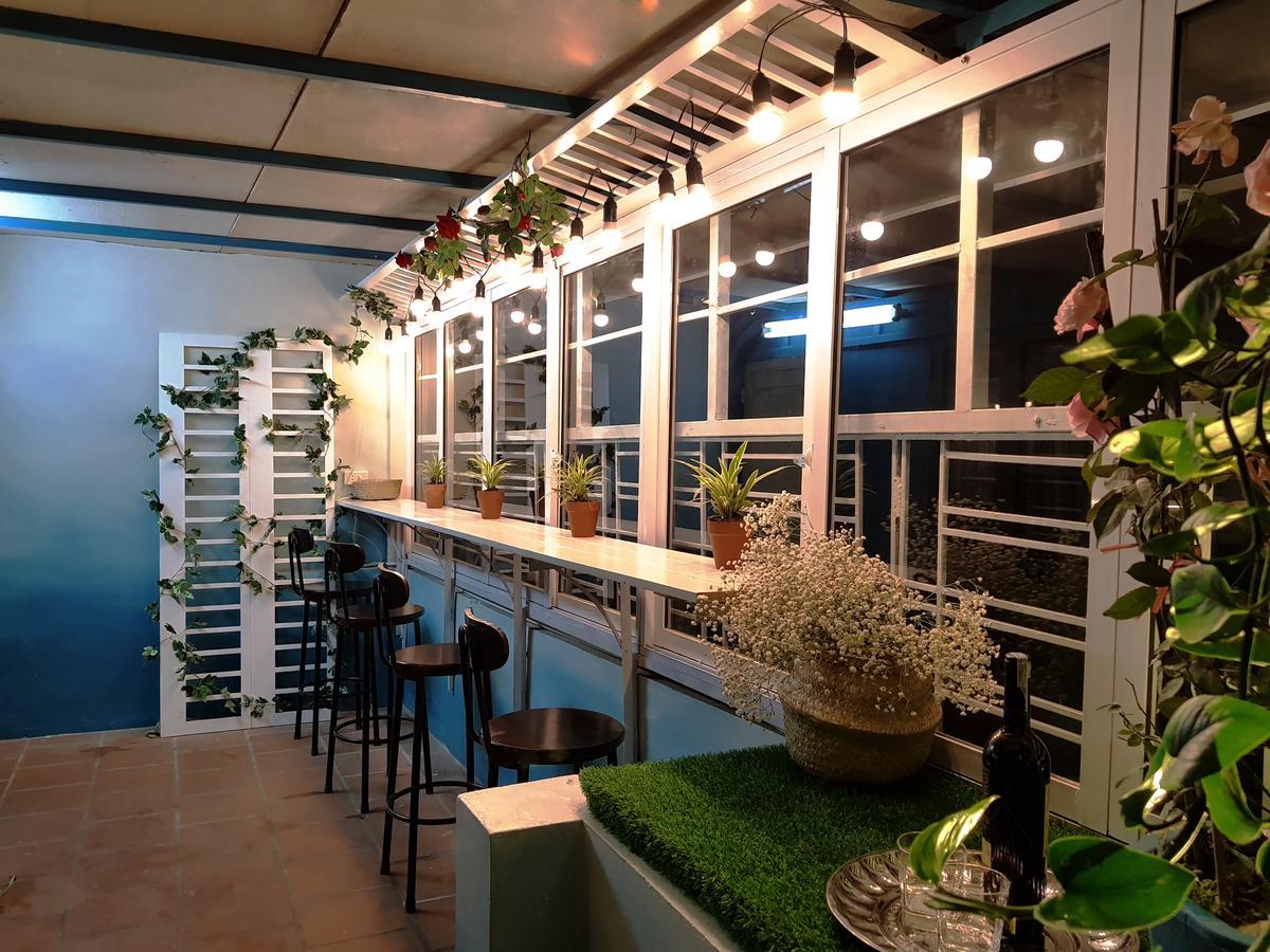 Flower Hostel Hanoi Exterior photo
